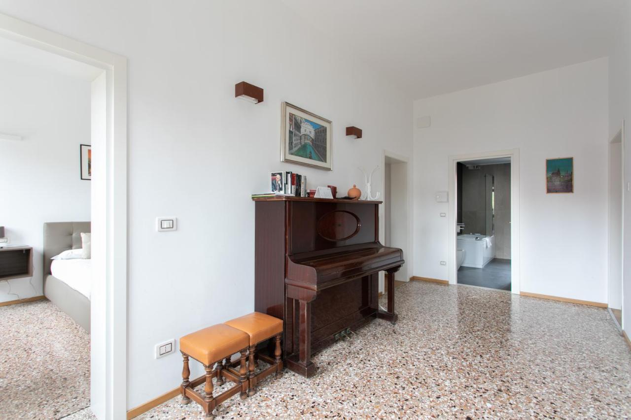 Residenza Pomponi Deluxe Apartamento Venecia